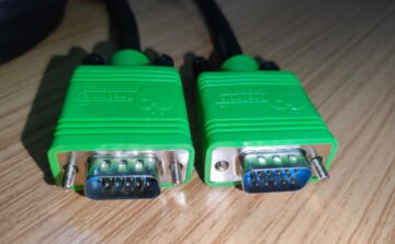 OneApple VGA TO VGA Cable – HD15 Pin Male-to-Male (1.8m) - Image 4